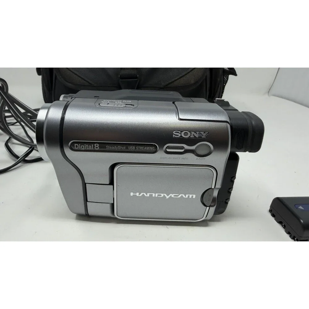 Sony DCR-TRV280 Digital8 Camcorder w/ Nightshot Mode